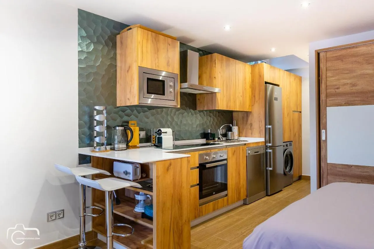 Estudio Moderno En Elviria, Marbella Apartment